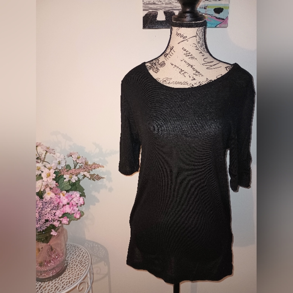 Women's H&M Basic Black T~Shirt Size Medium